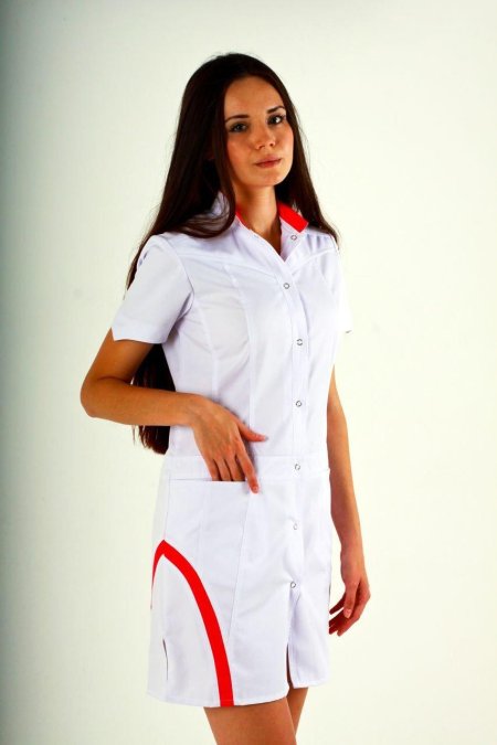 Женский халат медицинский