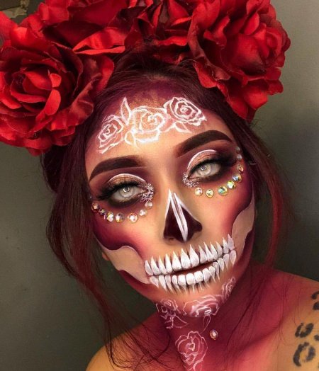 На хэллоуин грим