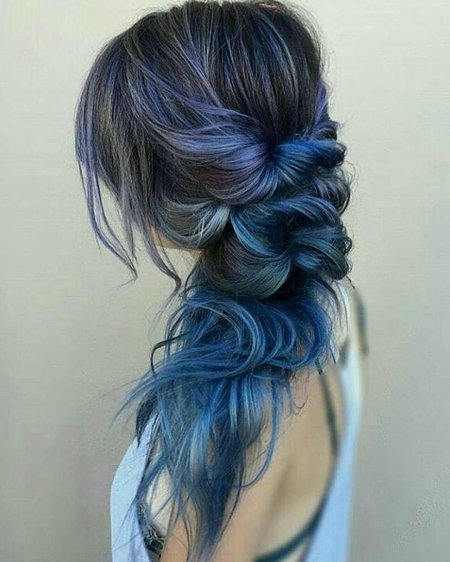 Причëска на длинные волосы