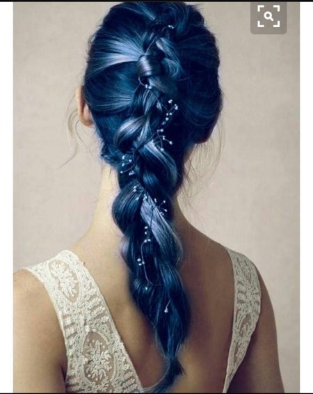 Прическа красивая