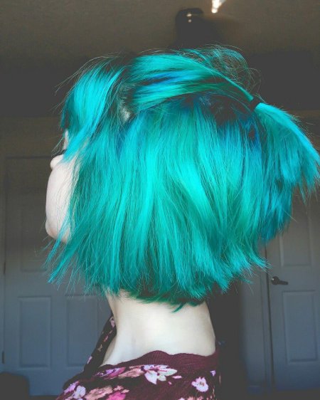 Мятный цвет волос