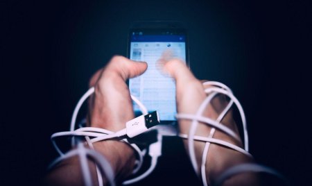 Зависимость от социальных сетей