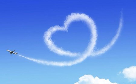 Сердце в небе самолет