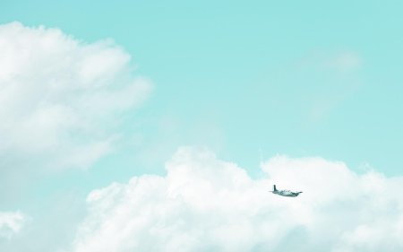 Самолет небо