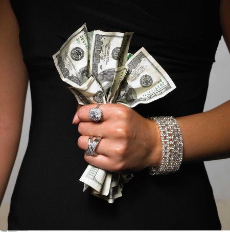 Деньги приходят легко