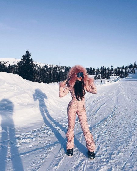 Зимний комбинезон женский