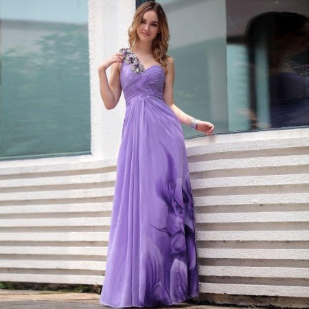 Вечернее платье лавандового цвета