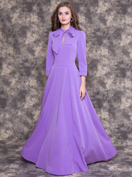 Сиреневое платье