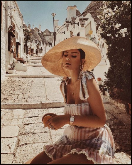 Итальянский стиль девушки