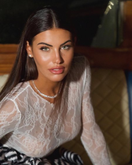 Итальянская девушка