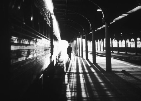 Вокзал поезд