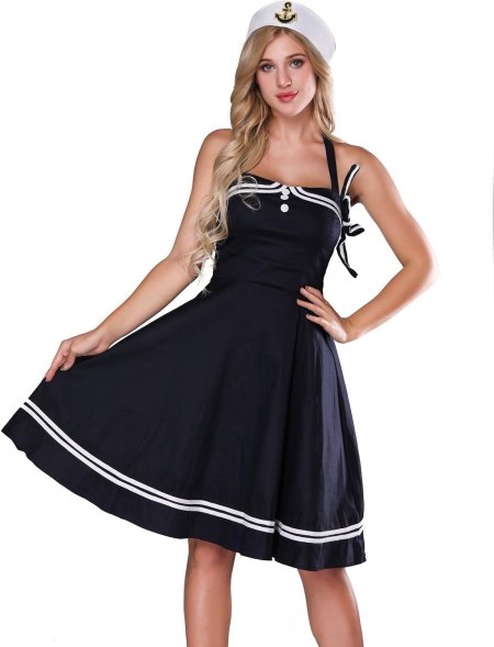 Платье в матросском стиле