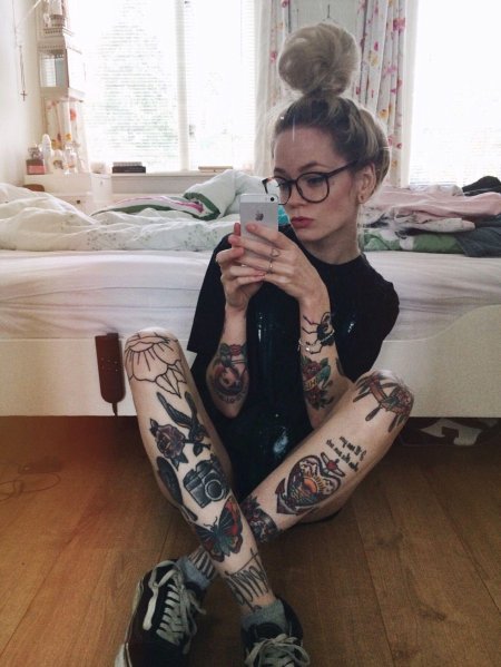 Тату девушек