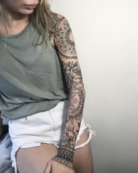 Татуировка рукав для девушек