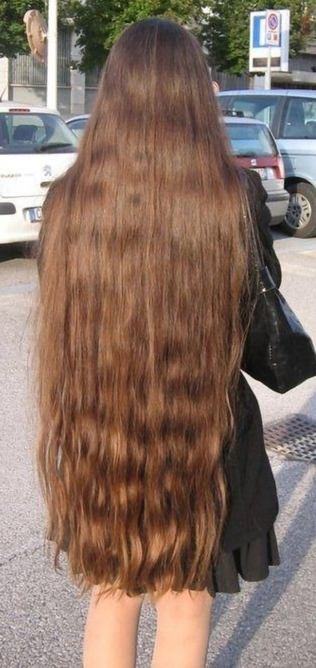 Красивые длинные волосы