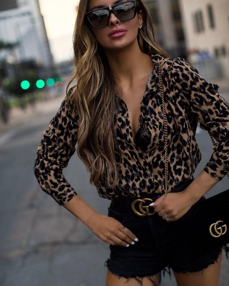Леопардовая блузка