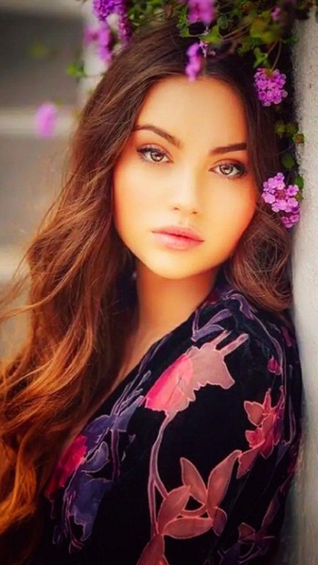 Современная девушка