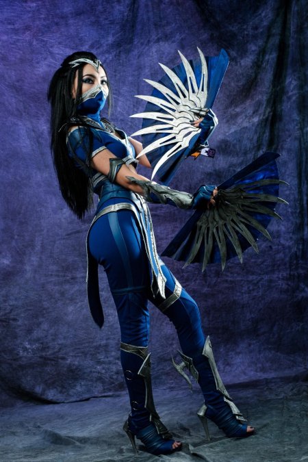 Косплей китана