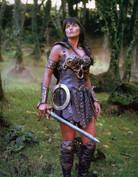 Люси лоулесс зена королева воинов