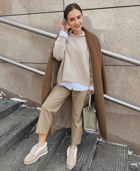 Образ в бежевых тонах