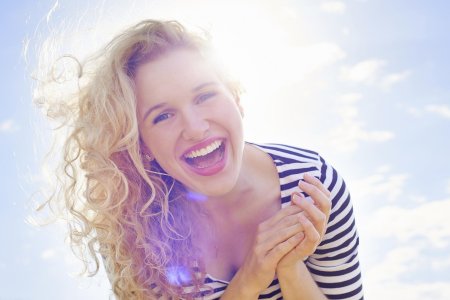 Счастливая девушка