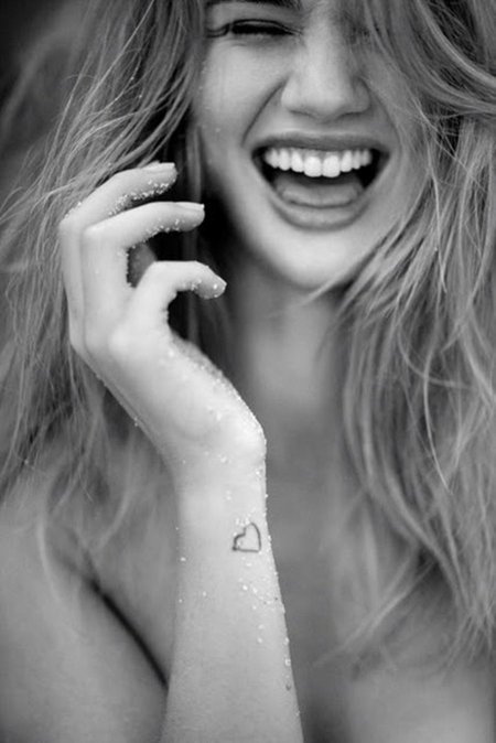 Рози хантингтон-уайтли татуировки