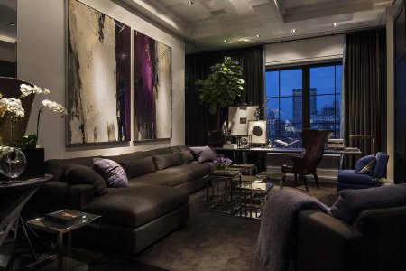 Темный интерьер гостиной