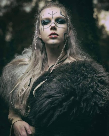 Лагерта викинги макияж