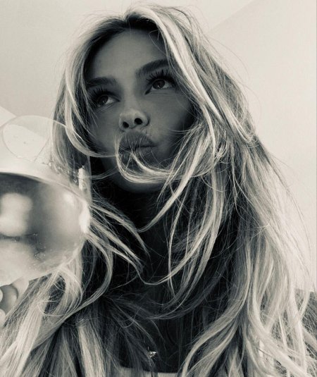 Прическа блондинка