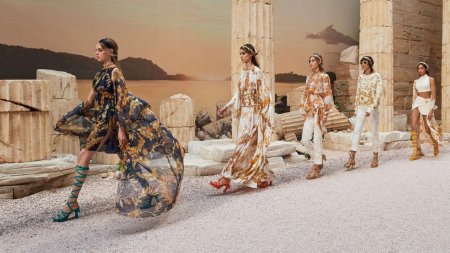 Chanel cruise древняя греция