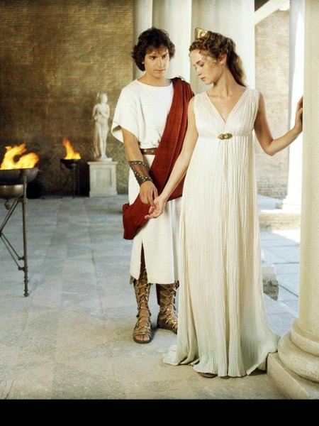 Империя фильм 2005 эмили блант