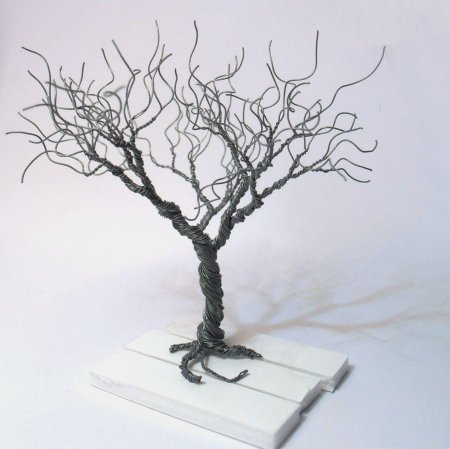Wire tree