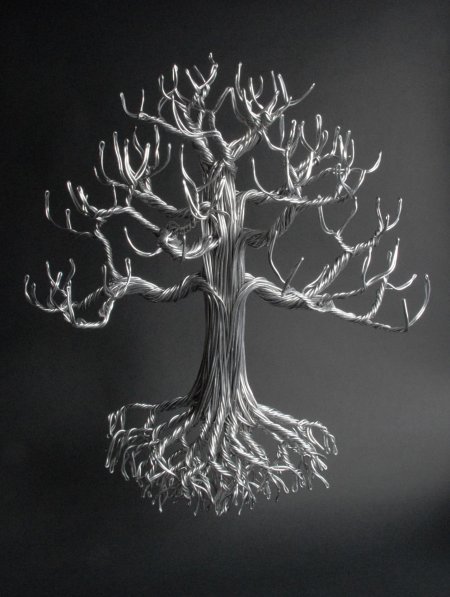 Дерево из металла