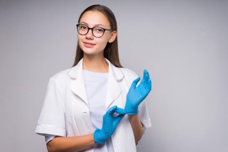 Перчатка медицинская