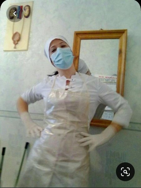 Медсестра в халате