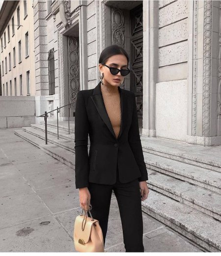 Стильный деловой образ