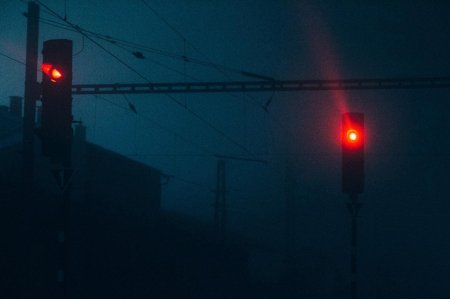 Поезда ночью