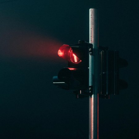 Красный свет светофора