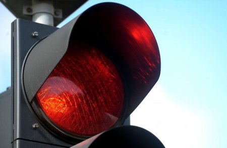 Светофор красный
