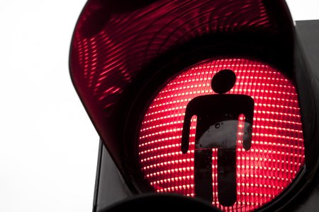 Красный свет для пешеходов