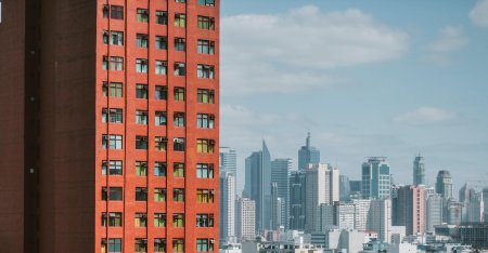 Многоэтажное здание