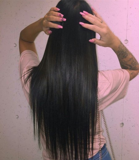 Черные волосы длинные