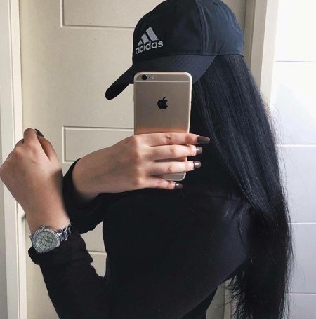 Красивые девочки с айфонами