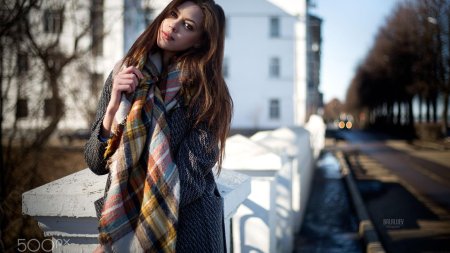 Пальто с шарфом