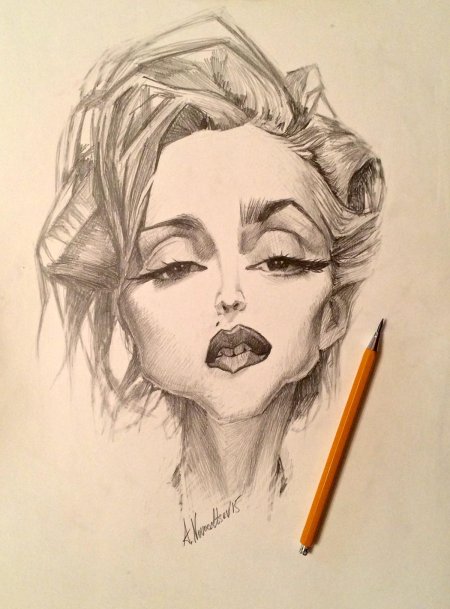 Девушка карандашом
