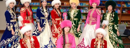 Казахские национальные костюмы женские