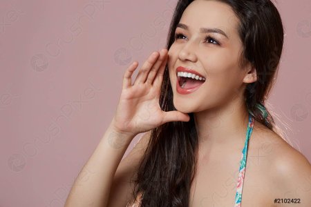 Девушка улыбка