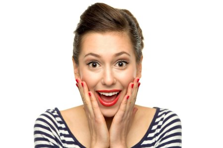 Удивленная девушка