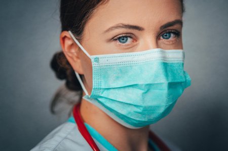 Хирургическая маска