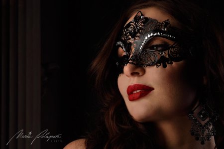 Фотосессия в маске